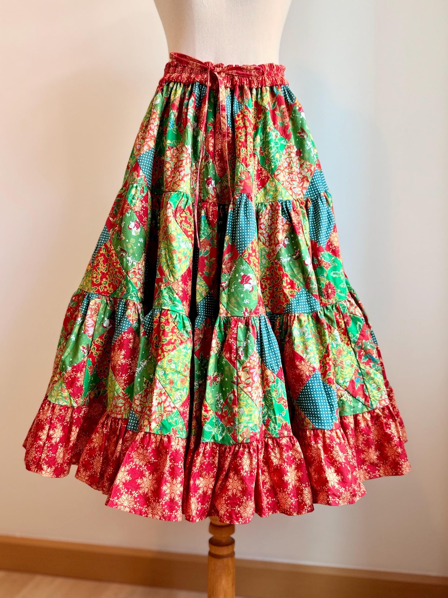 Handmade Christmas Patchwork Midi Skirt – Festive Cotton Skirt