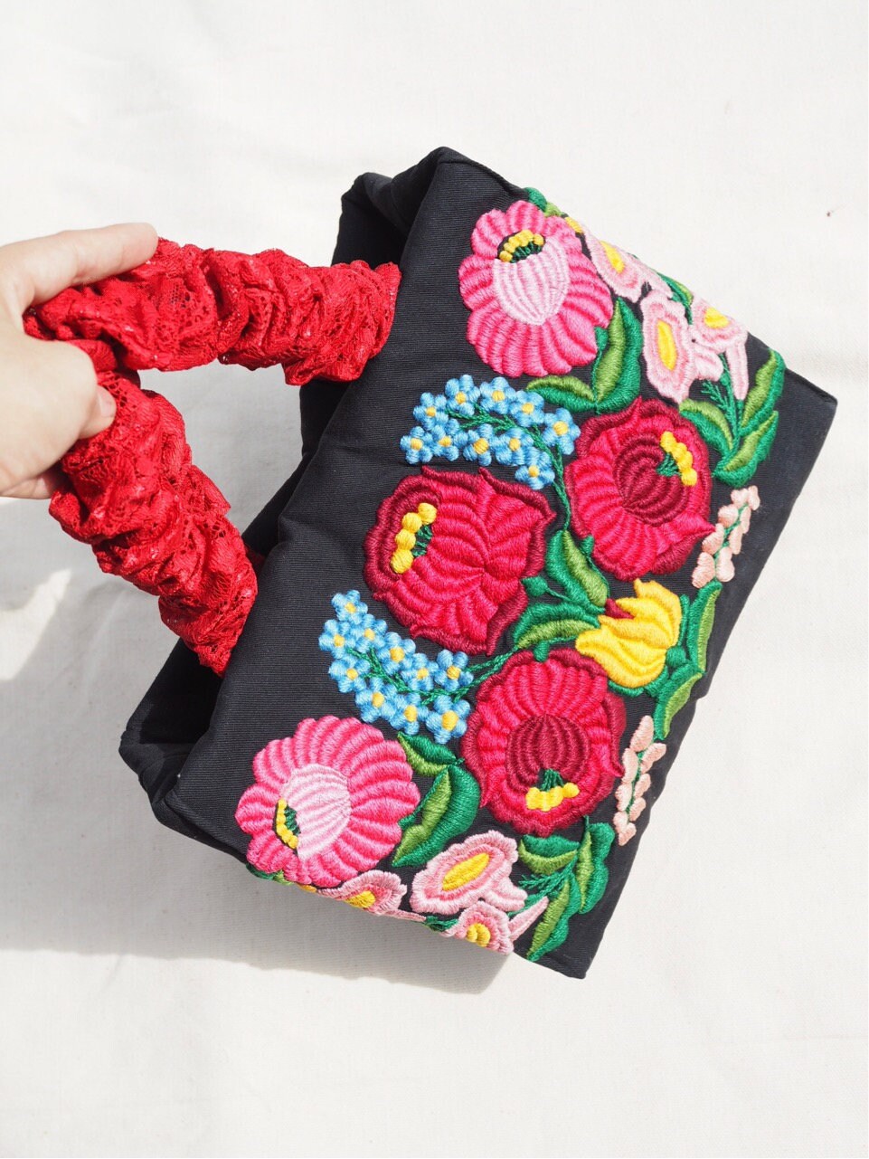 Hand-Embroidered Floral Scrunchie Tote Bag – Original Design, One of a Kind