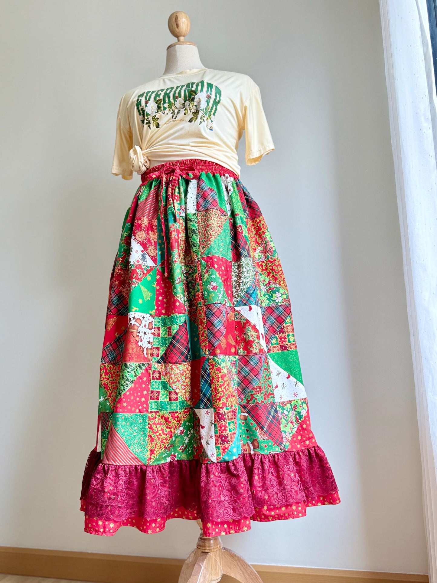 Handmade Christmas Patchwork Midi Skirt – Festive Cotton Skirt