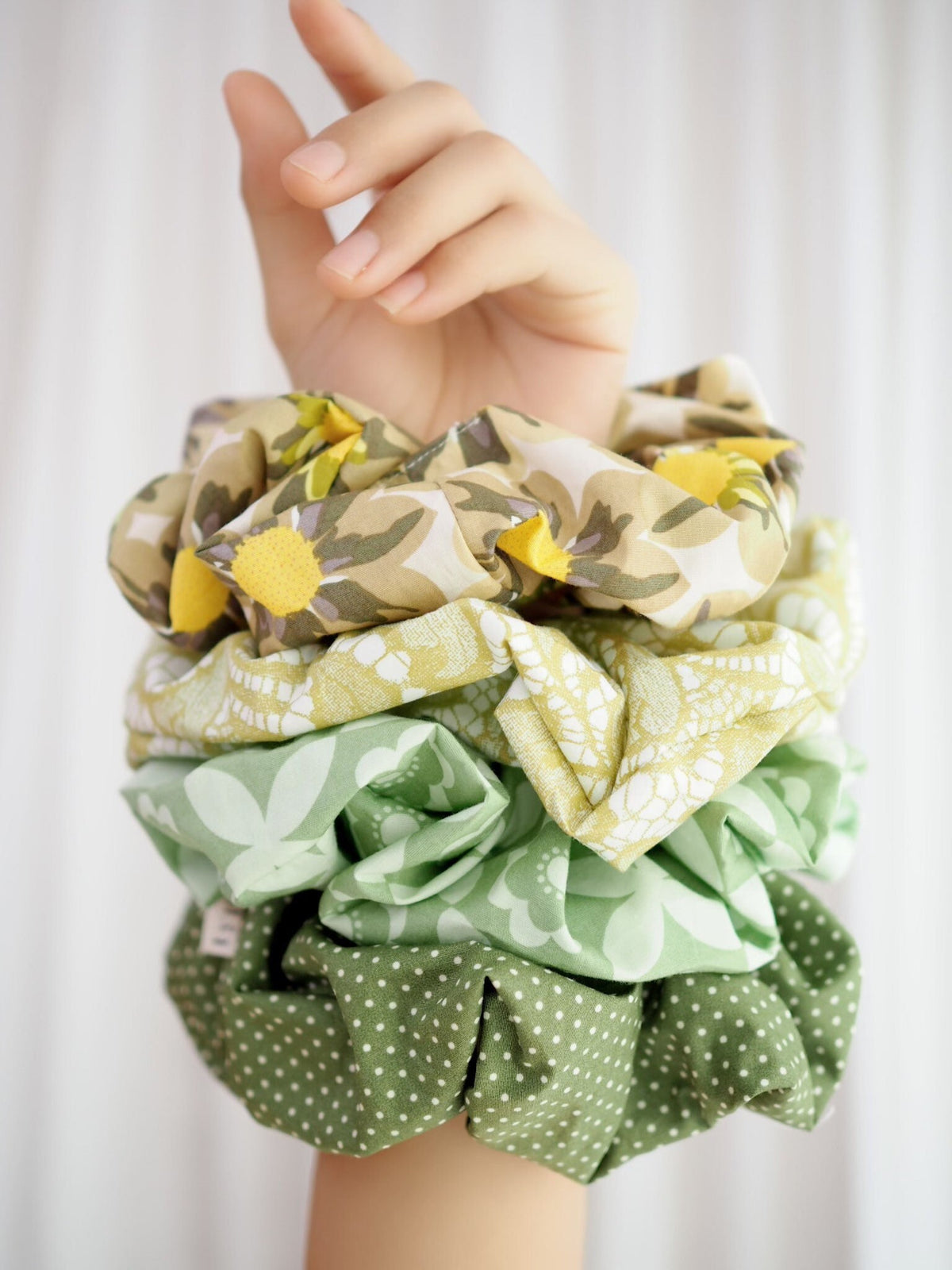 Clover Green Oversized Scrunchie – Handmade Cotton Hair Scrunchie