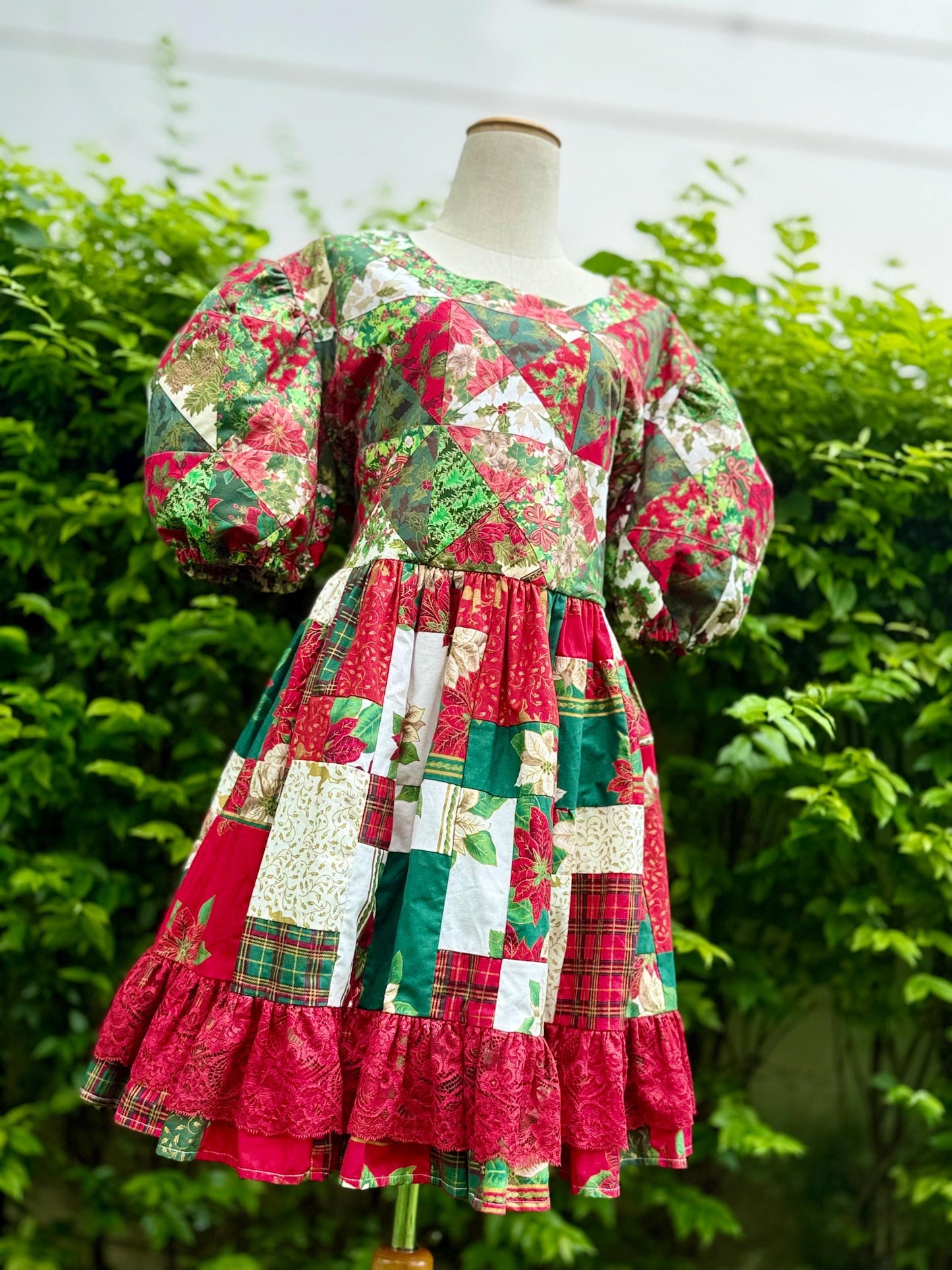 Red & Green Christmas Patchwork Babydoll Dress with Lace – One of a Kind